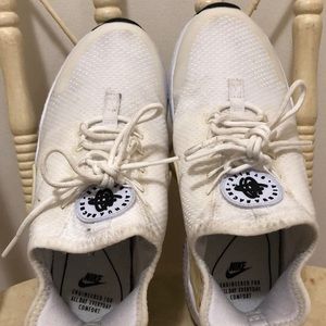 Womens nike huarache white size 5